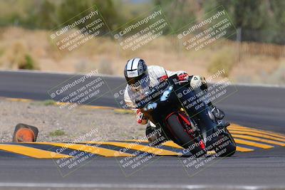 media/Oct-03-2022-Moto Forza (Mon) [[5f077a3730]]/Advanced Group/Session 3 (Turn 3)/